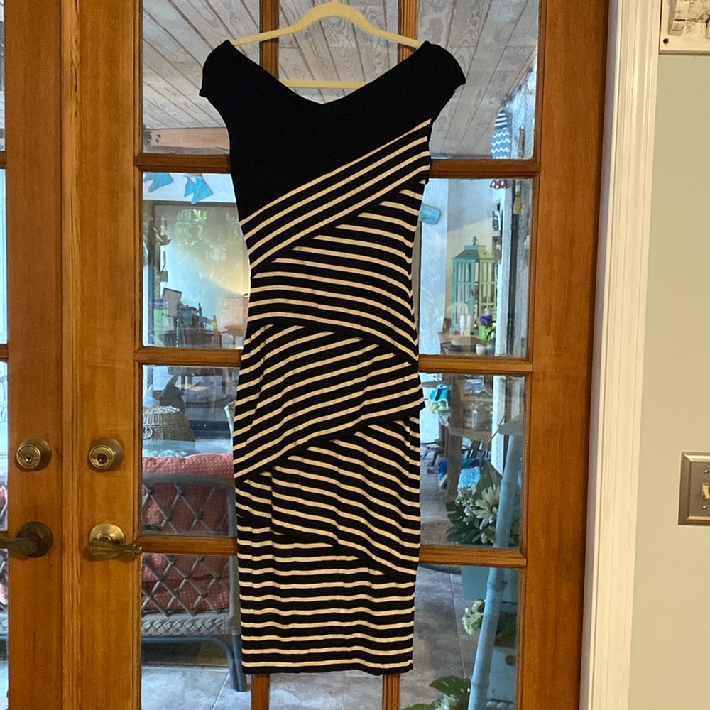 Stretchy dress- very sexy